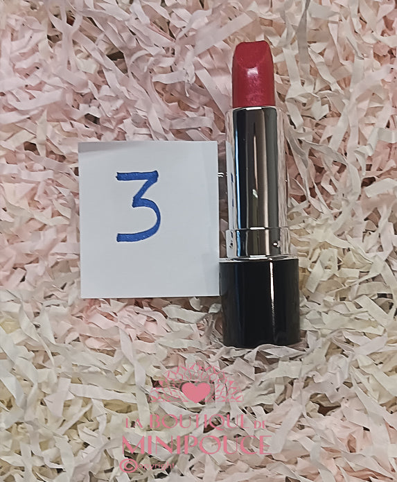 ROUGE A LEVRE ( 0683 ) YES LOVE