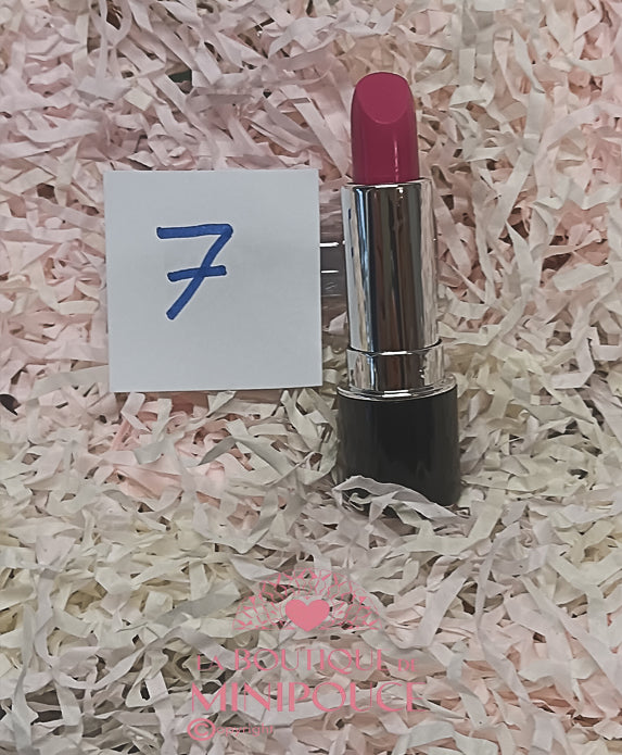 ROUGE A LEVRE ( 0683 ) YES LOVE