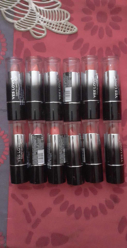 LOT  12 ROUGE A LEVRE