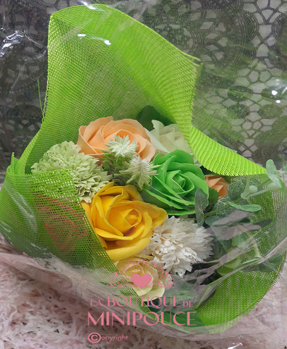 Bouquet de fleurs de savon sur pied