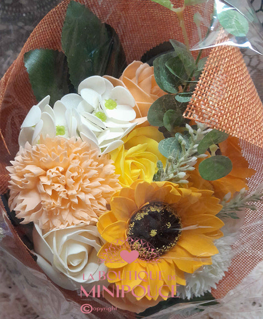 Bouquet de fleurs de savon sur pied