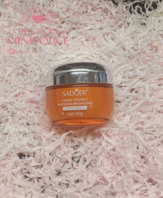 Crème visage éclaircissante et éclaircissante 5 en 1 vitamine C active + niacinamide 50ml. sadoer