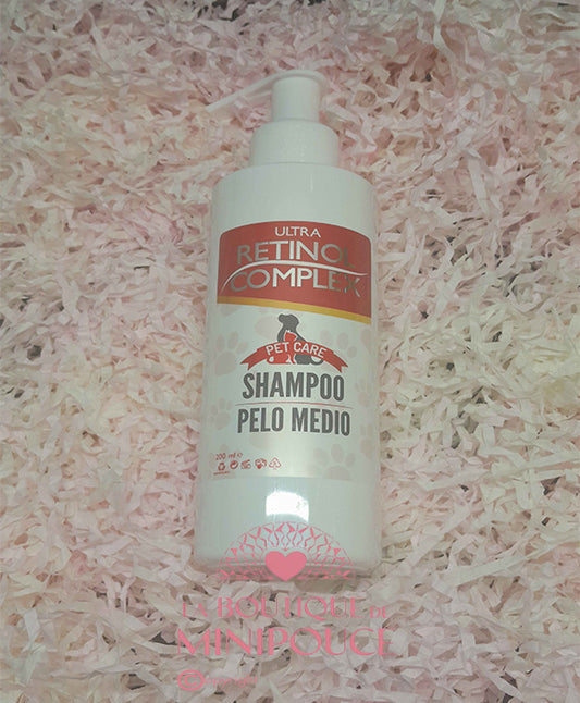 Shampoing pour animaux de compagnie pour cheveux moyens 200ml. retinol complex