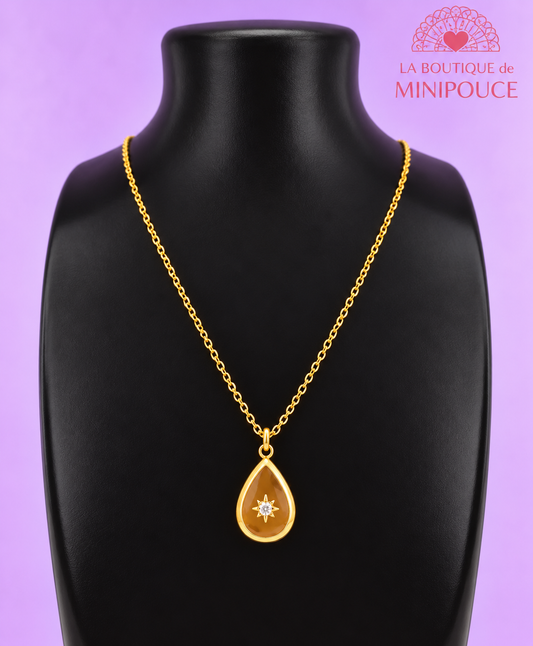 Collier Éclat doré – Nacre et zircon, acier inoxydable